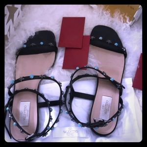 Authentic black leather Valentino sandals